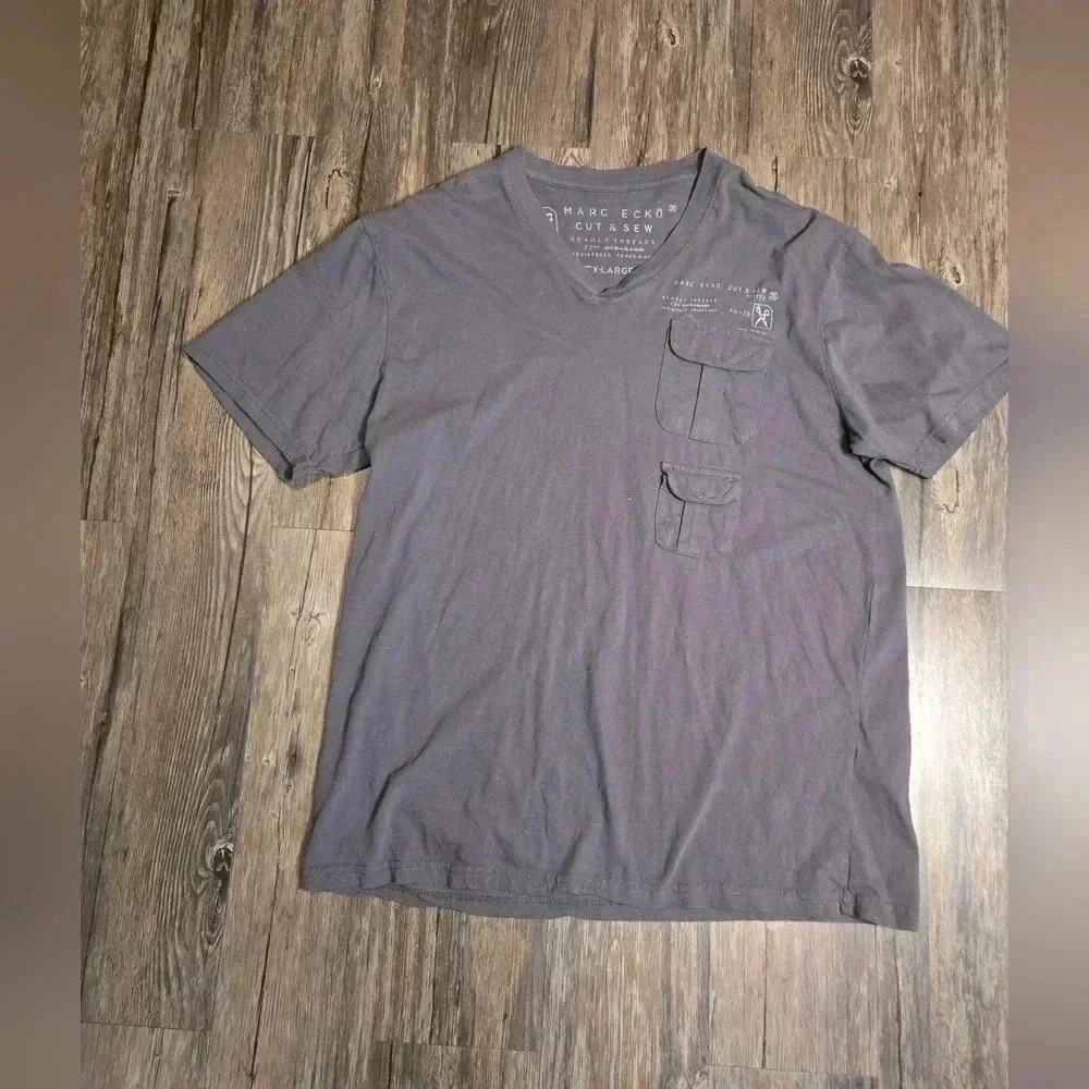 Vintage Marc Ekco Cut and Sew V-Neck Tee Size XL